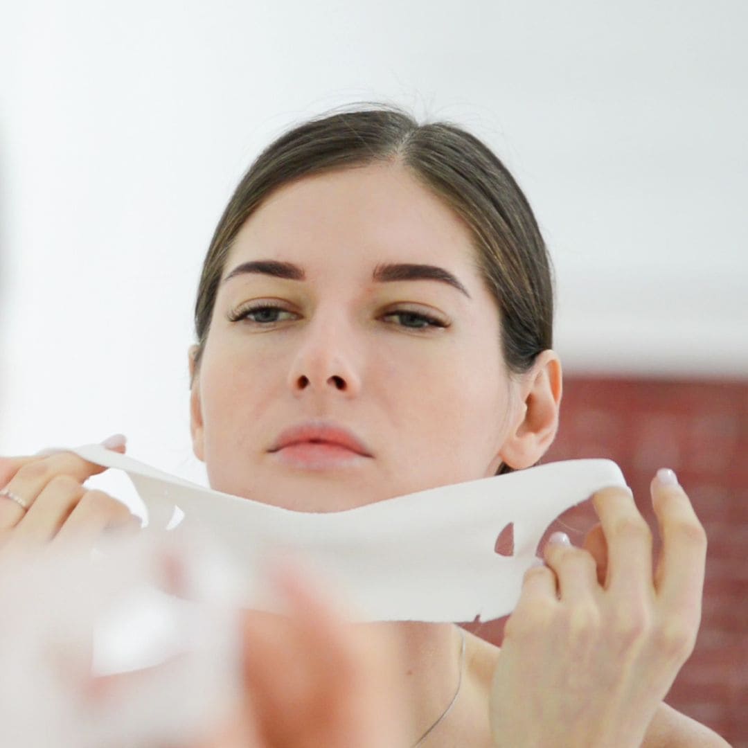 LABOTTACH Hidrogēla plāksnītes zoda līnijas nostiprināšanai